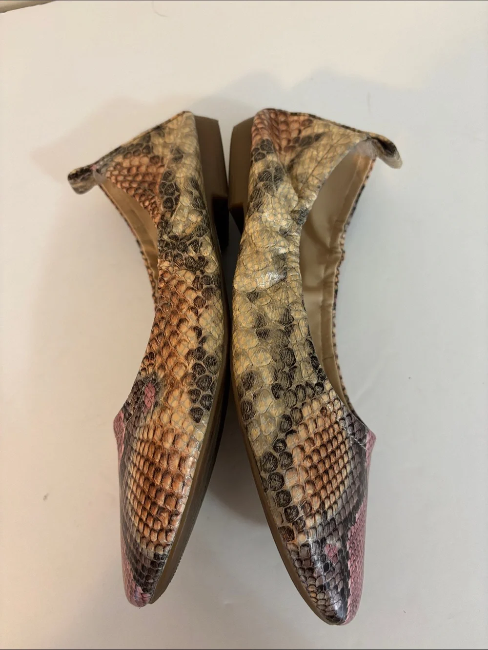 Vince Comuto Leather Snakeskin  Ballet Flats Size 7.5 M
